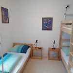 Hostel Hotel Kremer *
